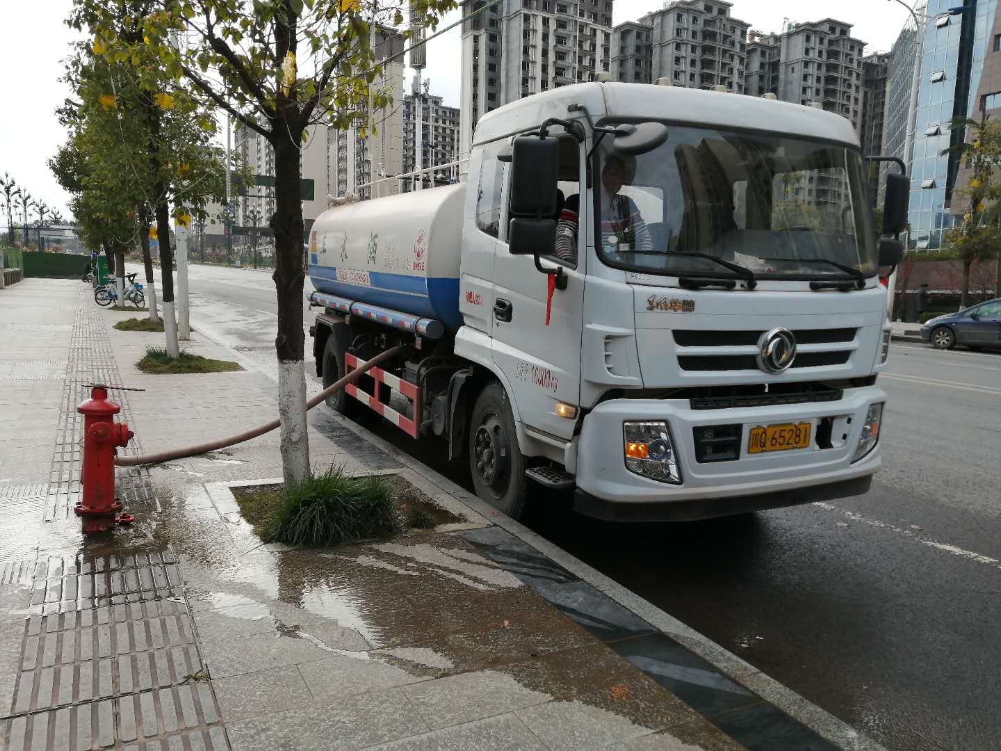 營銷部稽查組:維護(hù)生產(chǎn)秩序 保障供水安全