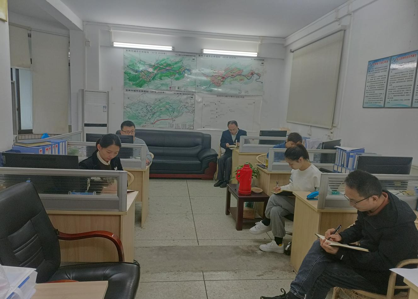 企業(yè)發(fā)展管理部召開(kāi)黨風(fēng)廉政專題會(huì)議